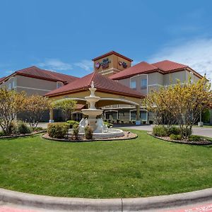 Best Western Plus Monica Royale Inn & Suites